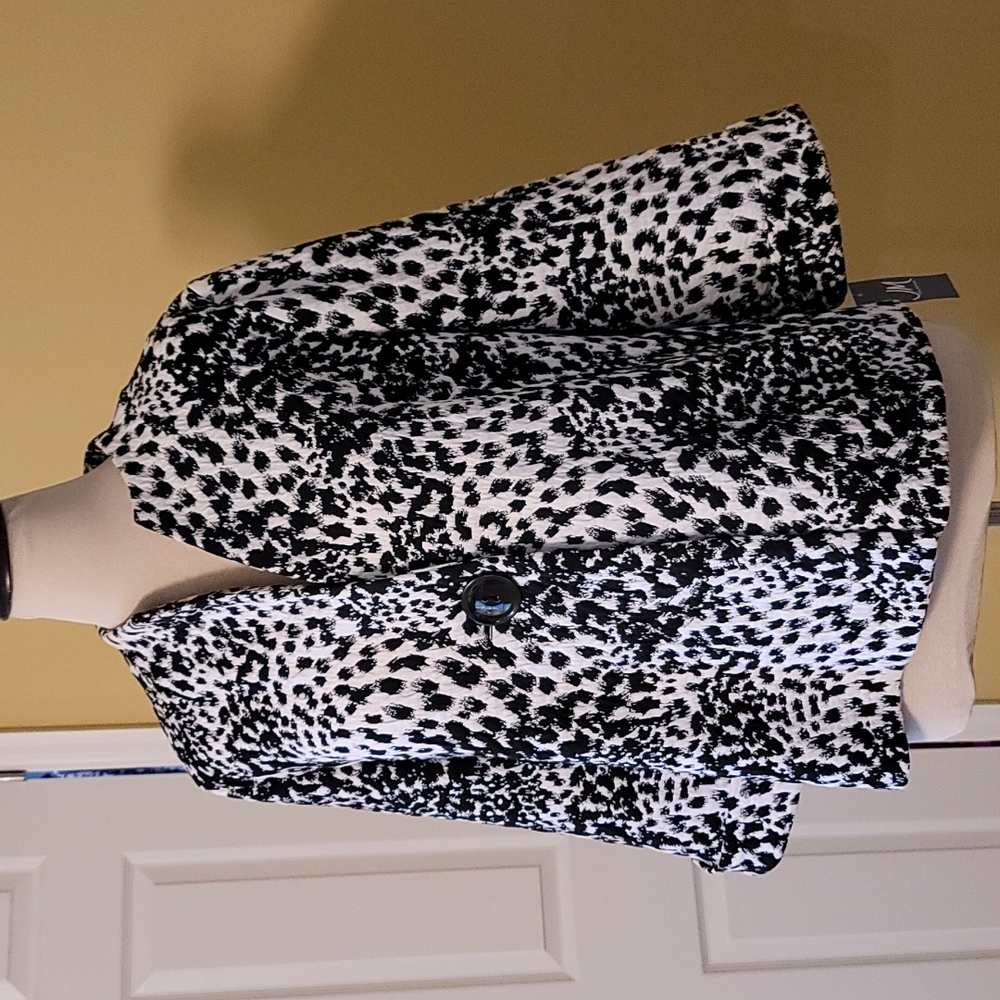 NWT Leopard Print Blazer